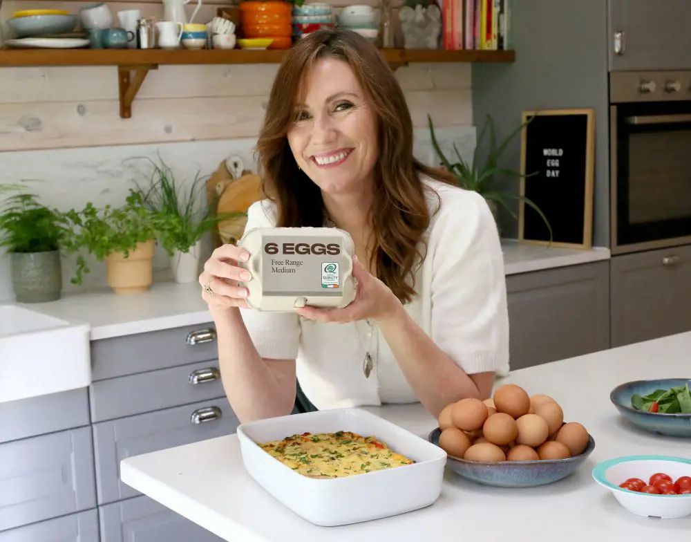 Registered Nutritionist Aileen Cox display a box of eggs with the Bord Bia Quality Mark at home in her kitchen, alongside a delicious egg-based fritatta