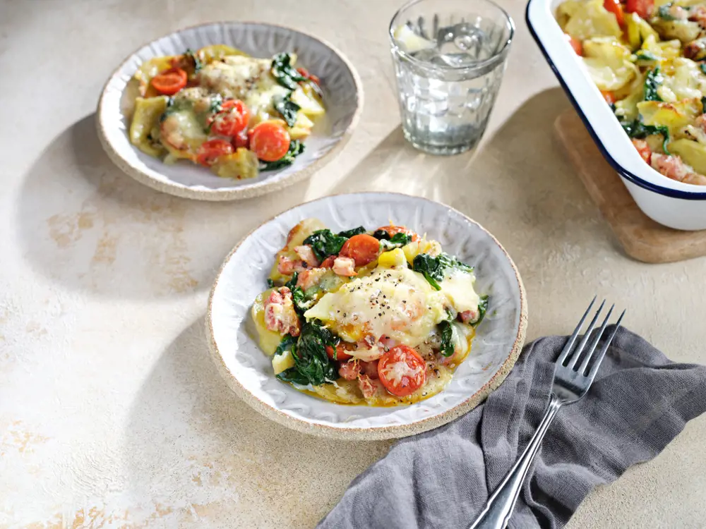 Eggs Baked with Potatoes, Spinach and Bacon