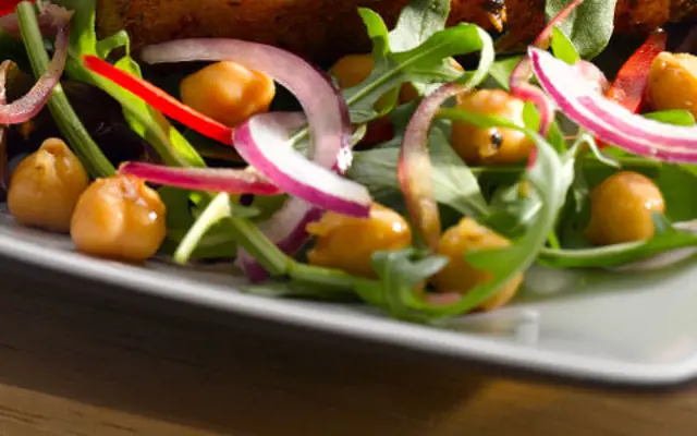 Healthy Chickpea Salad