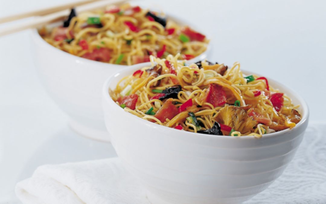 Chinese Noodles with Bacon