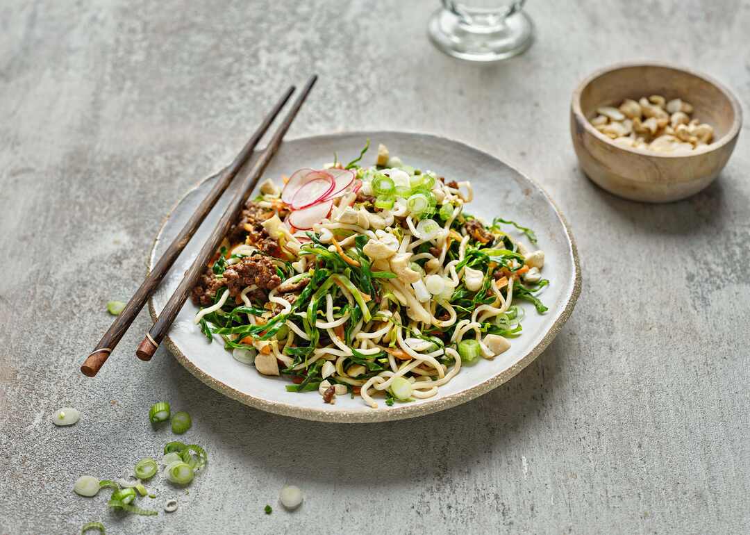 Japanese Style Beef and Vegetable Bowl