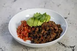 Mark’s Quick Beef Chilli, Egg, Pico de Gallo and Rice