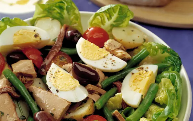 Tuna and Niçoise Salad