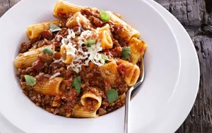 Rigatoni with Beef