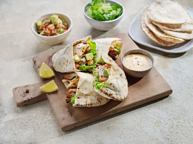 Air Fryer Chicken Thighs in Pitta Bread