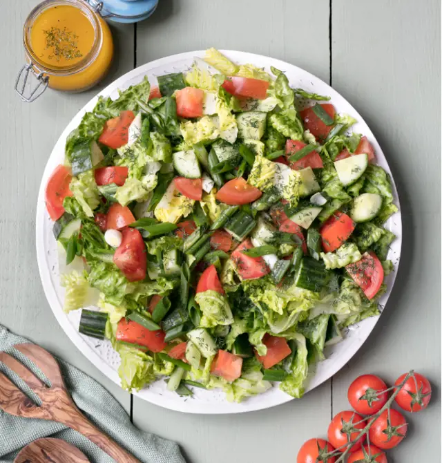 Fresh and Easy Leafy Green Salad