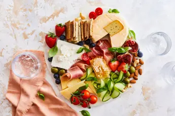 How to Create the Perfect Summer Cheese Board