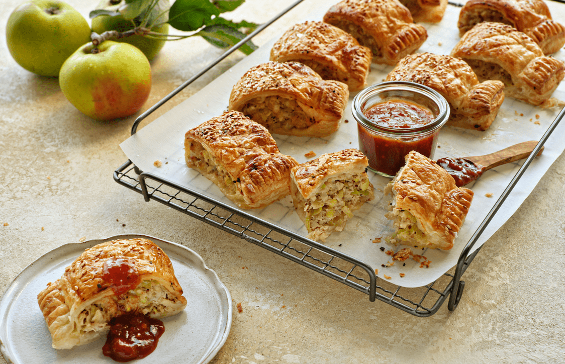 Apple & Cheddar Sausage Rolls