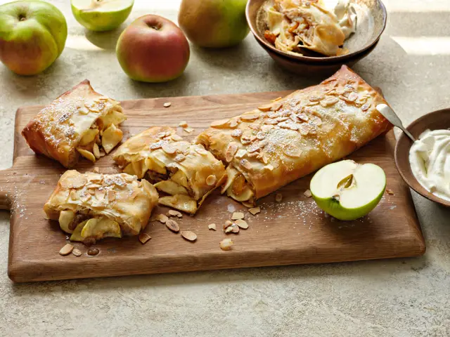 Homemade Bramley Apple Strudel Recipe